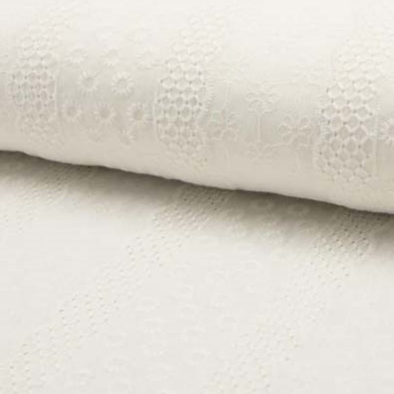 Tissu Broderie Anglaise Petit Motif Floral Ecru