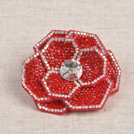 Fleur broche strass